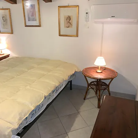 I Geranei 3 Apartment