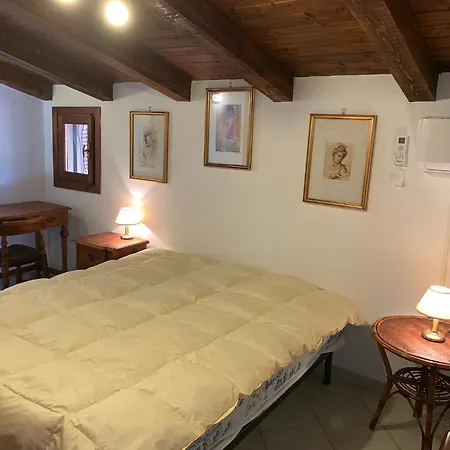 I Geranei 3 Apartment